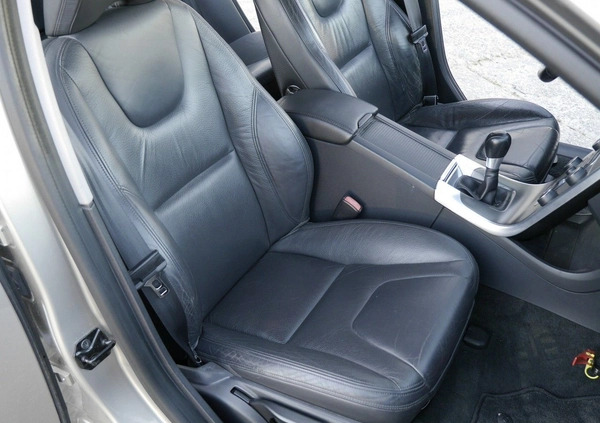 Volvo S60 cena 34900 przebieg: 203000, rok produkcji 2012 z Ryglice małe 232